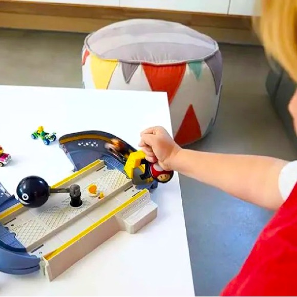 Hot Wheels Mario Kart Chain Chomp Track Set. - Picture 8 of 14